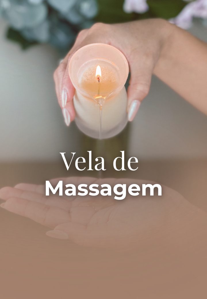 Vela de massagem em uso, derretendo cera quente sobre a mão