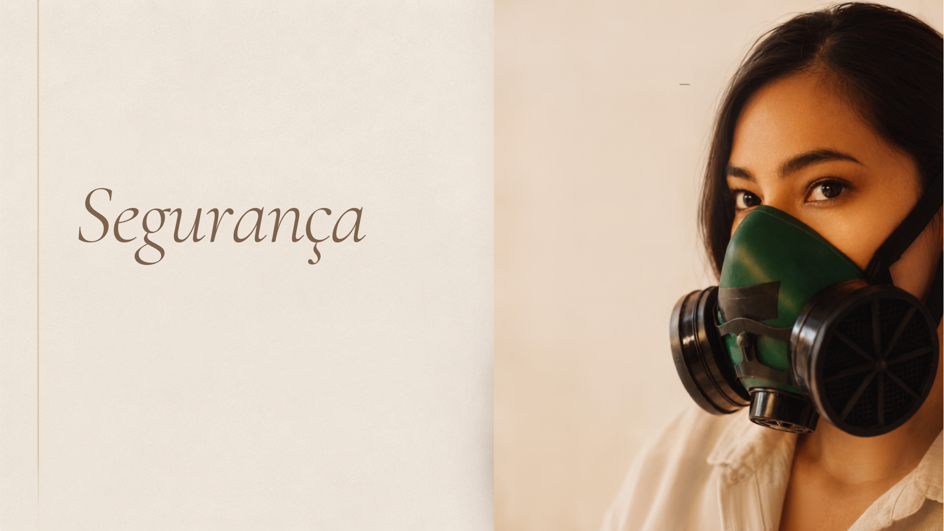 Manuseio de essências aromáticas no ateliê